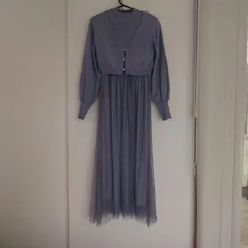 VIS 블루 그레이 색상 튤 슬리브리스 원피스 펄 장식 가디건