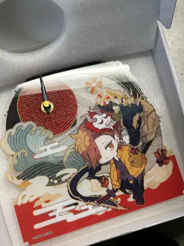 아리사카 아크릴 클락