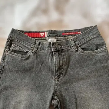 GUESS 청바지