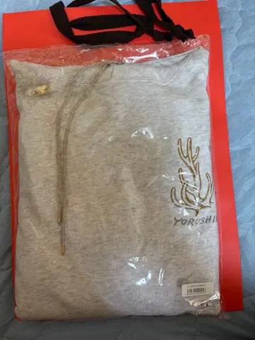 [ 새상품, 미개봉 ] 요루시카 beams 프로듀스 후드티 L 사이즈