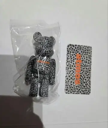 베어브릭 시리즈 42 atmos 시크릿