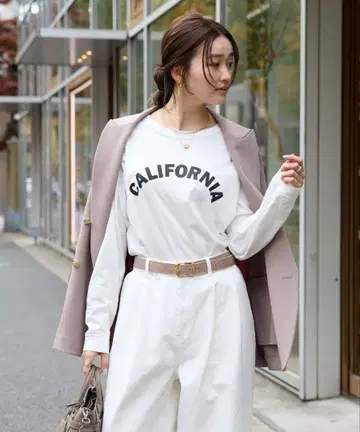 지금만 가격 인하 RIVE DROITE 캘리포니아 프린트 긴팔 T셔츠