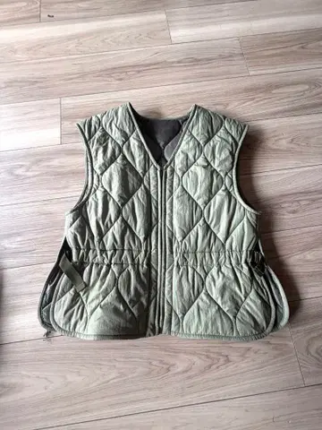 H Beauty&youth 퀼팅 베스트