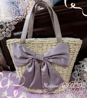 미사용 새상품 Maison de FLEUR 빅 리본 포함 바스켓백