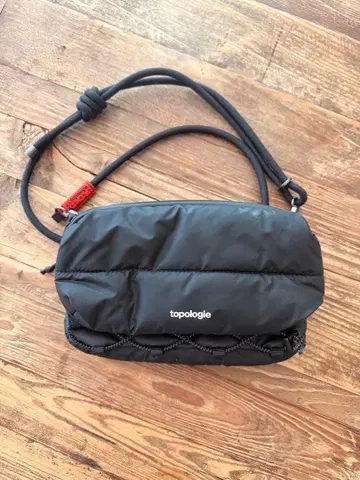 topologie 숄더백 블랙