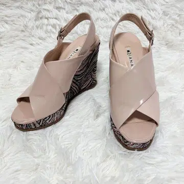 DIANA 다이애나 크로스 벨트 웨지솔 샌들 L 스트랩 통굽