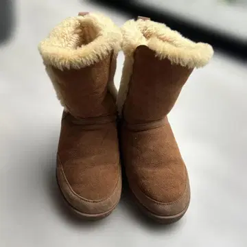 캔터베리 양가죽 어그 부츠