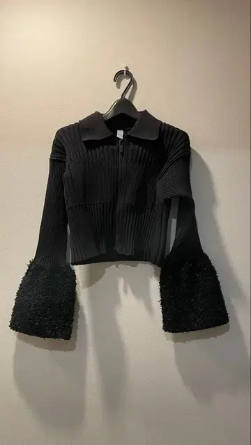 CFCL 플루티드 리프 크롭 셔츠 가디건