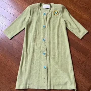 [레트로 귀여운] 꽃 모티브 니트 가디건 파스텔 그린 빈티지풍