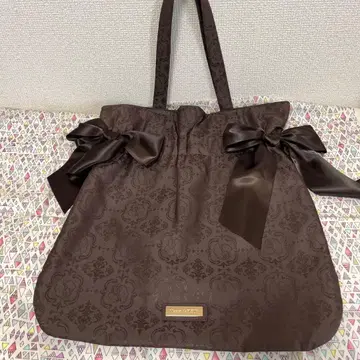 메종 드 플뢰르 디즈니 와일드 스트로베리 레이디 콜라보 토트백