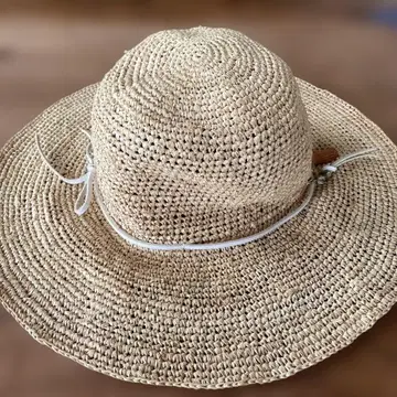 베이지 스트로우 밀짚모자