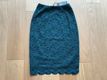 Mimi Conn 다크 틸 레이스 타이트 스커트