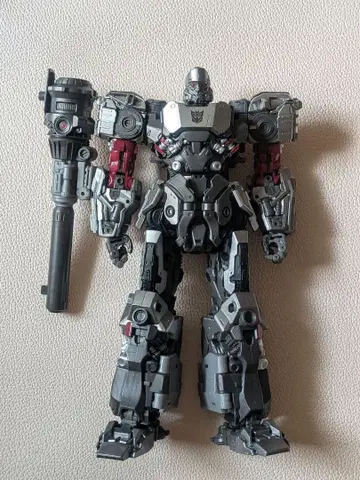 트랜스포머 스튜디오 시리즈 SS-127 메가트론