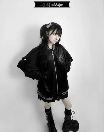 DimMoire Messy Bones 벨로아 스카잔 (Black)