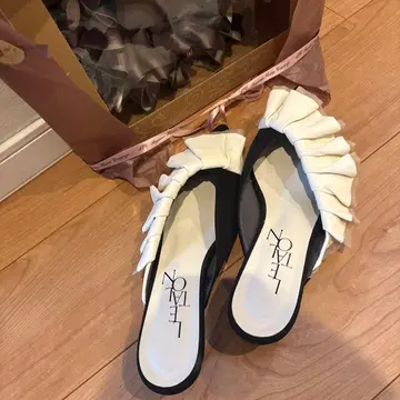 새상품! 르탈론 LE TALON 24cm 프릴 뮬