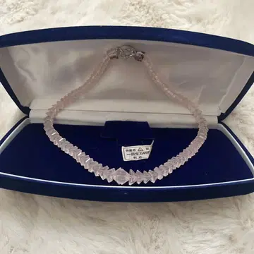 천연 수정 목걸이 다면 컷