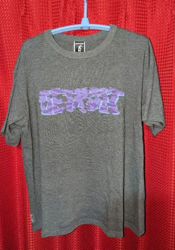 REVOLVER 리볼버 티셔츠 M 사이즈