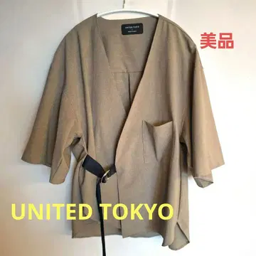 가격 인하! UNITED TOKYO 벨티드 하프 슬리브 자켓