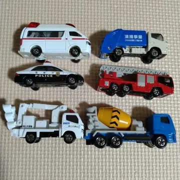 토미카세트 ( 소방차, 순찰차, 구급차 등 )