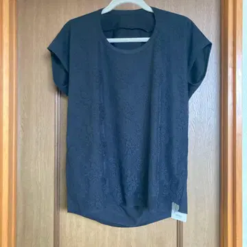 새상품 paradis terre 파라디틸 티셔츠