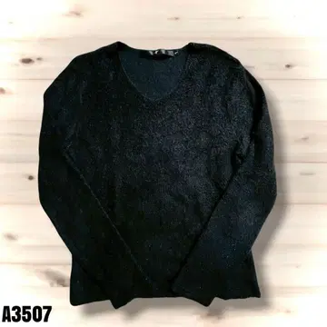 NO ID. 블랙 긴팔 니트 스웨터 사이즈 1 A3507