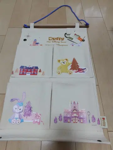 더피 홍콩 디즈니랜드 월 포켓 새상품