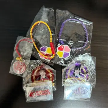 모모이로 클로버 Z 카나코 레니 굿즈 묶음 판매