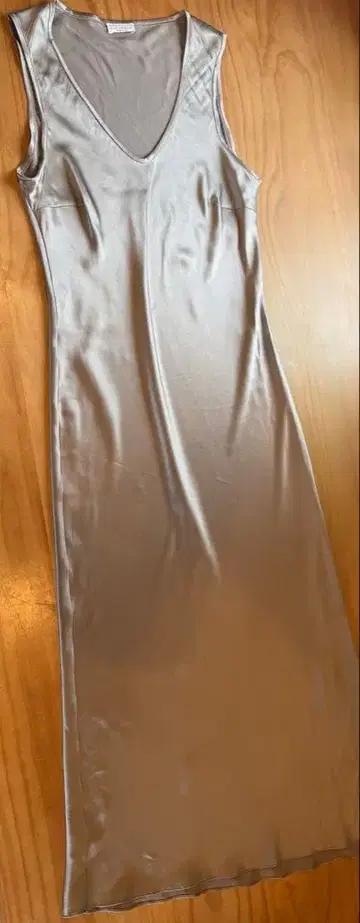 브루넬로쿠치넬리 실크 스트레치 원피스 드레스