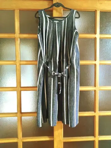 ICHI 이치 면린넨 스트라이프 슬리브리스 원피스 코튼 린넨