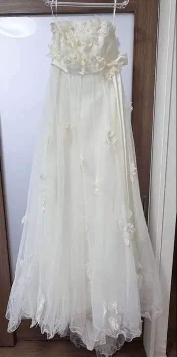 와타베 웨딩 Avica 웨딩 드레스 11호