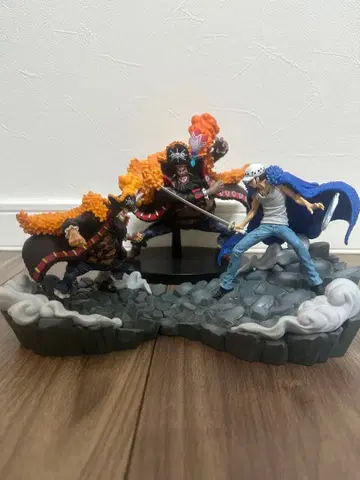 원피스 전광절경 검은 수염 로우 피규어 프라이스 티치