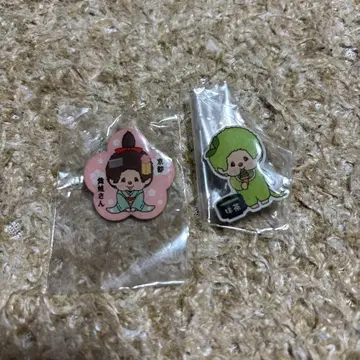 교토 한정판 몬치치 마이코와 말차 핀 배지 세트