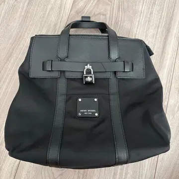 [ 새상품급 ] 헨리 벤델 백팩 3WAY 나일론 블랙