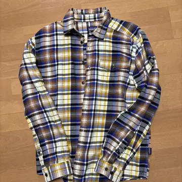 patagonia 체크 무늬 셔츠 M 사이즈
