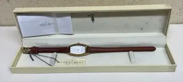 미사용 TRUSSARDI 트루사르디 여성용 가죽 벨트 손목시계 박스 포함