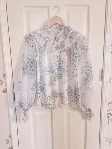 플라워 프린트 쉬폰 블라우스 긴팔