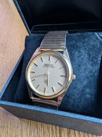 세이코 그랜드 쿼츠 트윈 쿼츠 논데이트 골드 작동 새상품급