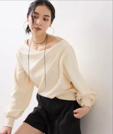 vis 드레이프 맨투맨 풀오버 카슈쿨 베이지 아이보리