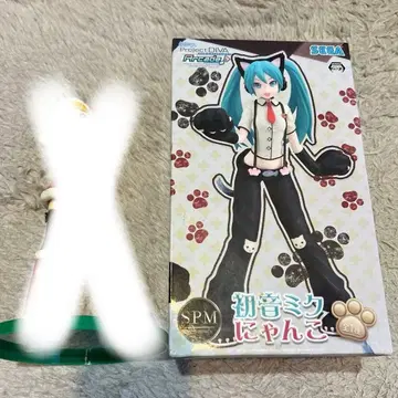 하츠네 미쿠 냥코 피규어