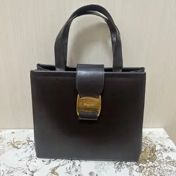 페라가모 Ferragamo 핸드백