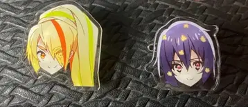 좀비랜드 사가 EXPO 트레이딩 아크릴 배지 2개