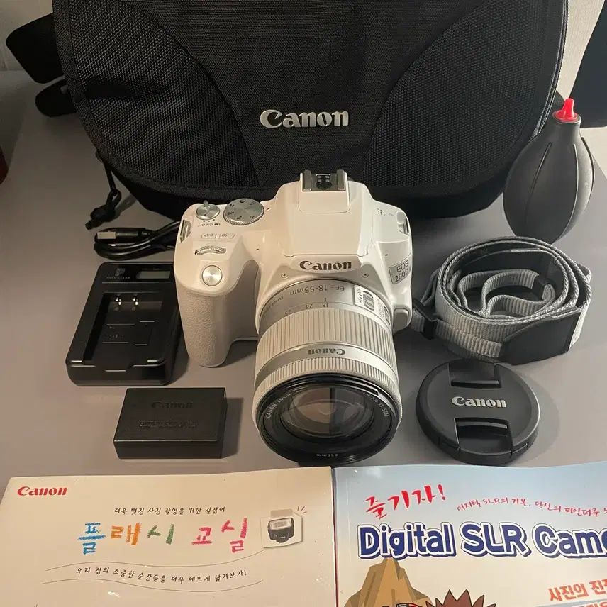 캐논 200D ii + 18-55 IS STM 번들킷 화이트