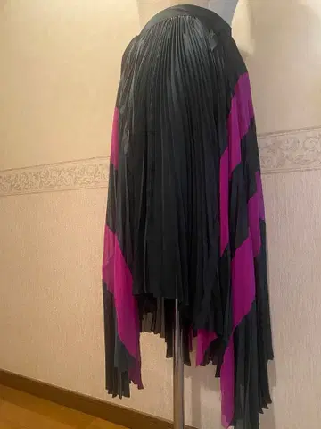 sacai 4127 블랙과 보라색 스커트 사이즈 1