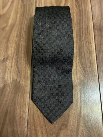 유나이티드 애로우즈 블랙 텍스처 넥타이 약 8cm 폭