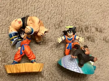 드래곤볼 캡슐 피규어 손오공 버블스, 손오공 내퍼 2종 세트