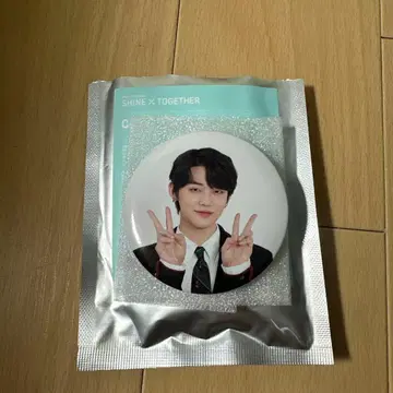 SHINE X TOGETHER 캔 배지 영준