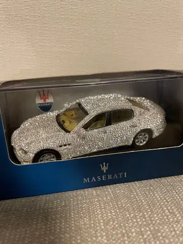 레어 [공식품] MASERATI 크리스탈 장식 미니카 마세라티