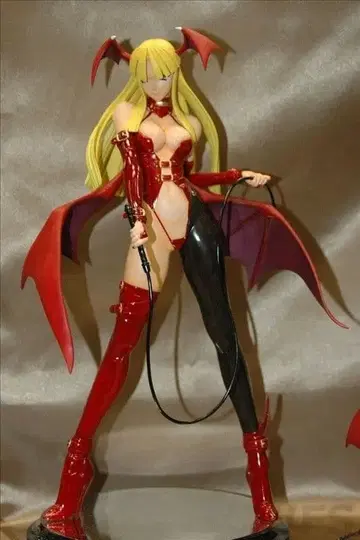 니쿠큐~대왕 뱀파이어 세이버 모리간 우타타네ver 레진 키트