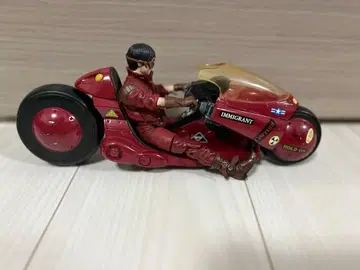 맥팔렌 토이즈 AKIRA 카네다 바이크