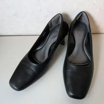 [ 24cm EEE ] 블랙 펌프스 오피스 서포트 외반모지 관혼상제